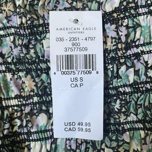 NWT American Eagle Floral Smocked Square Neck Top Blouse - Small - Picture 11 of 12